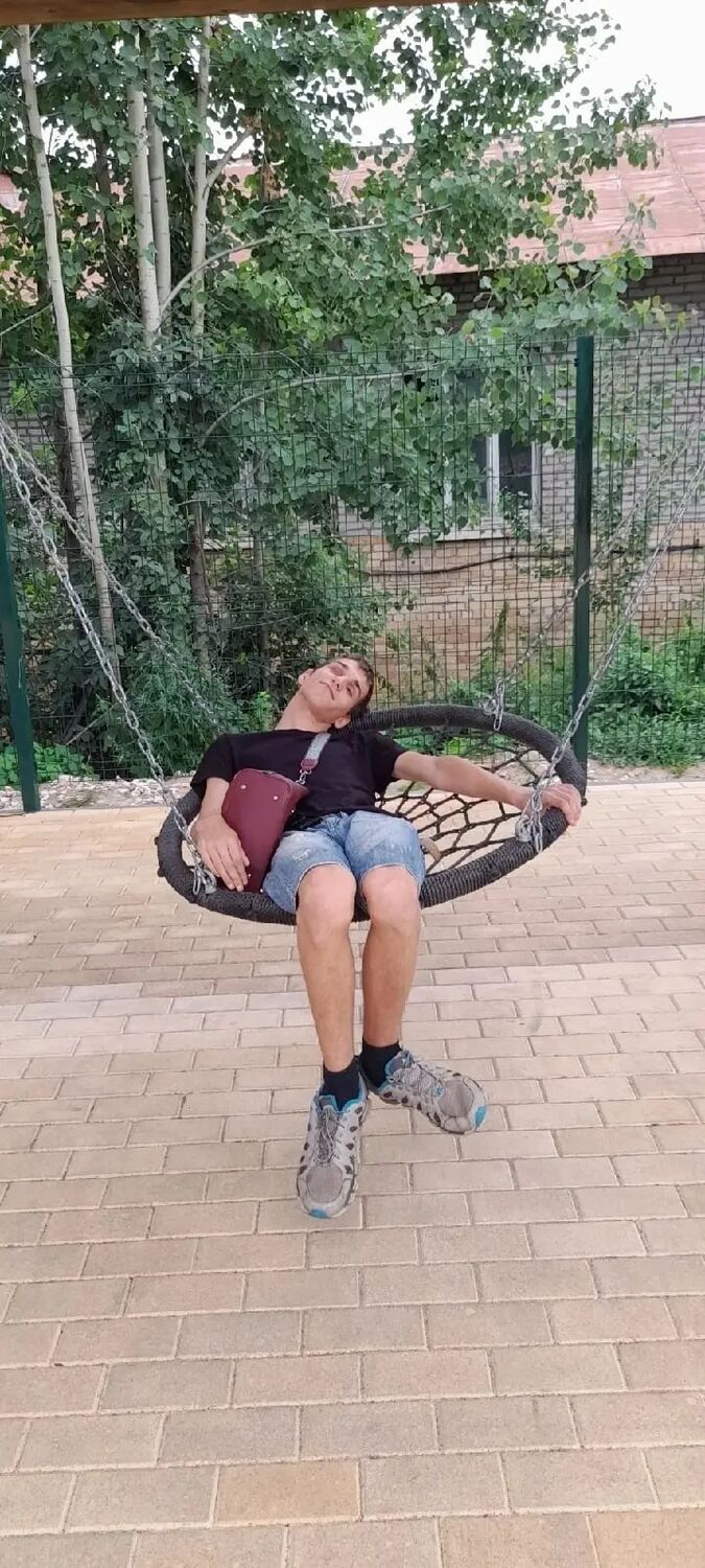  ,   Kirill , 21 ,   ,   , c , 