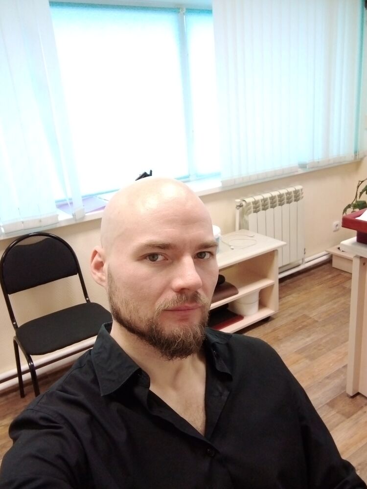  -,   Denis, 33 ,   ,   