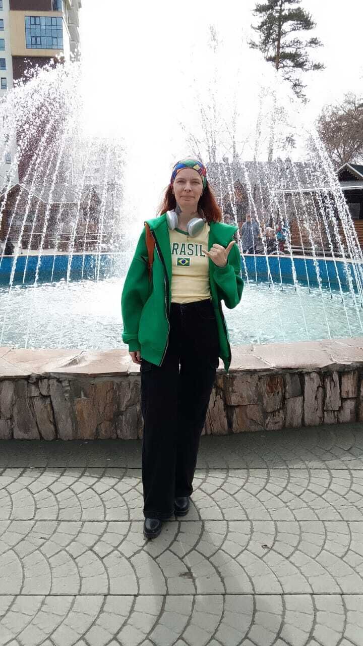  ,   Hello Kitty, 29 ,   