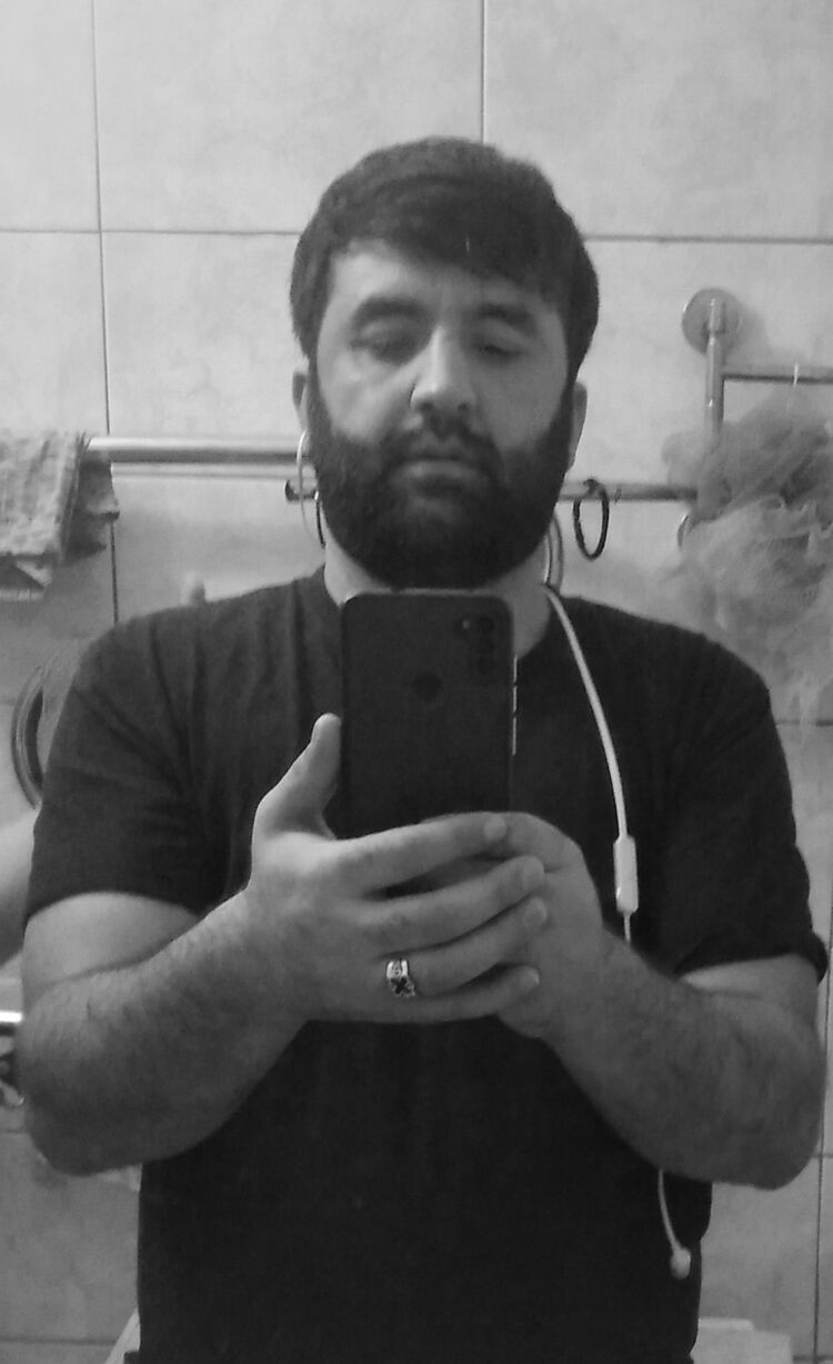  22634565  Firuz, 33 ,    
