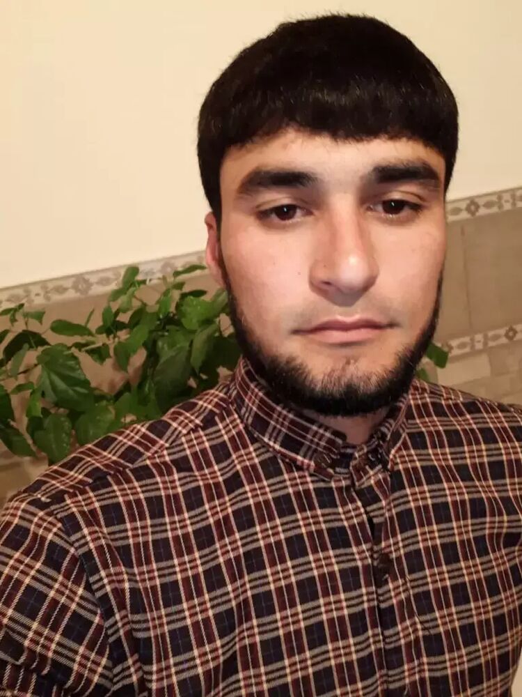  26679805  Shavkat, 35 ,    