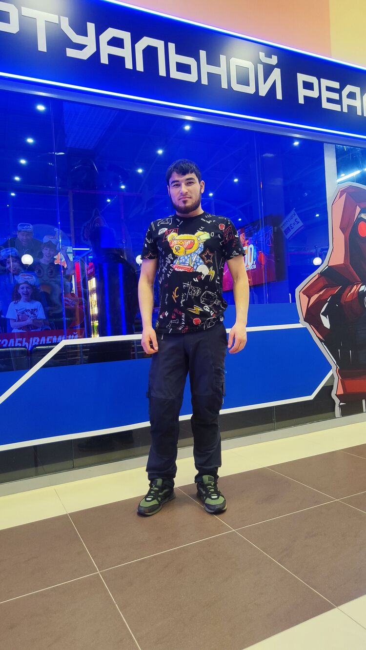  ,   Dzheki, 28 ,   ,   , c , 