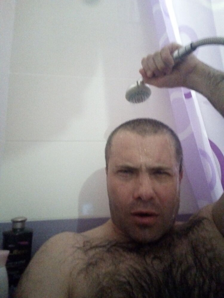  ,   Petr, 43 ,   ,   , c 