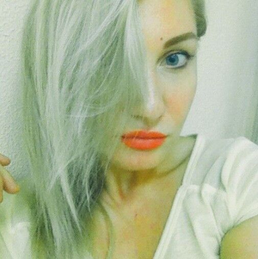  -,   Anna, 38 ,   