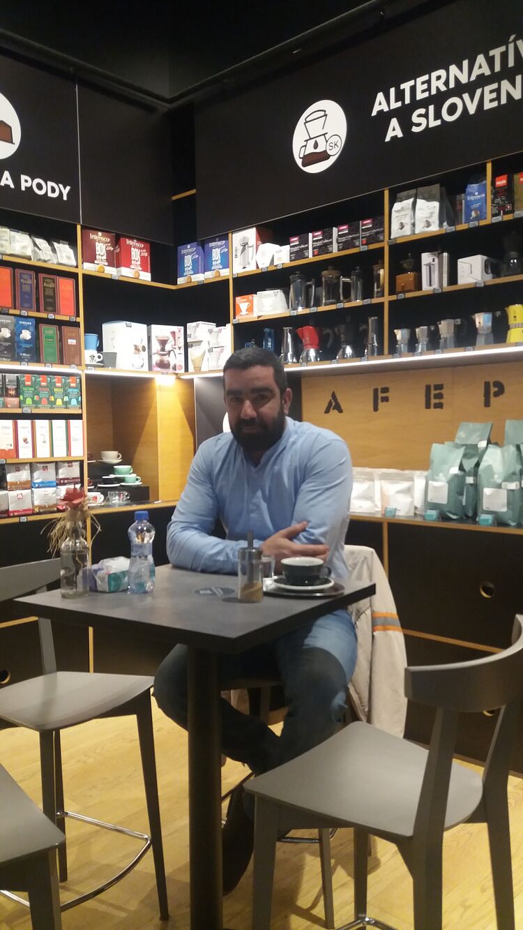  32028145  Ahmad, 38 ,    