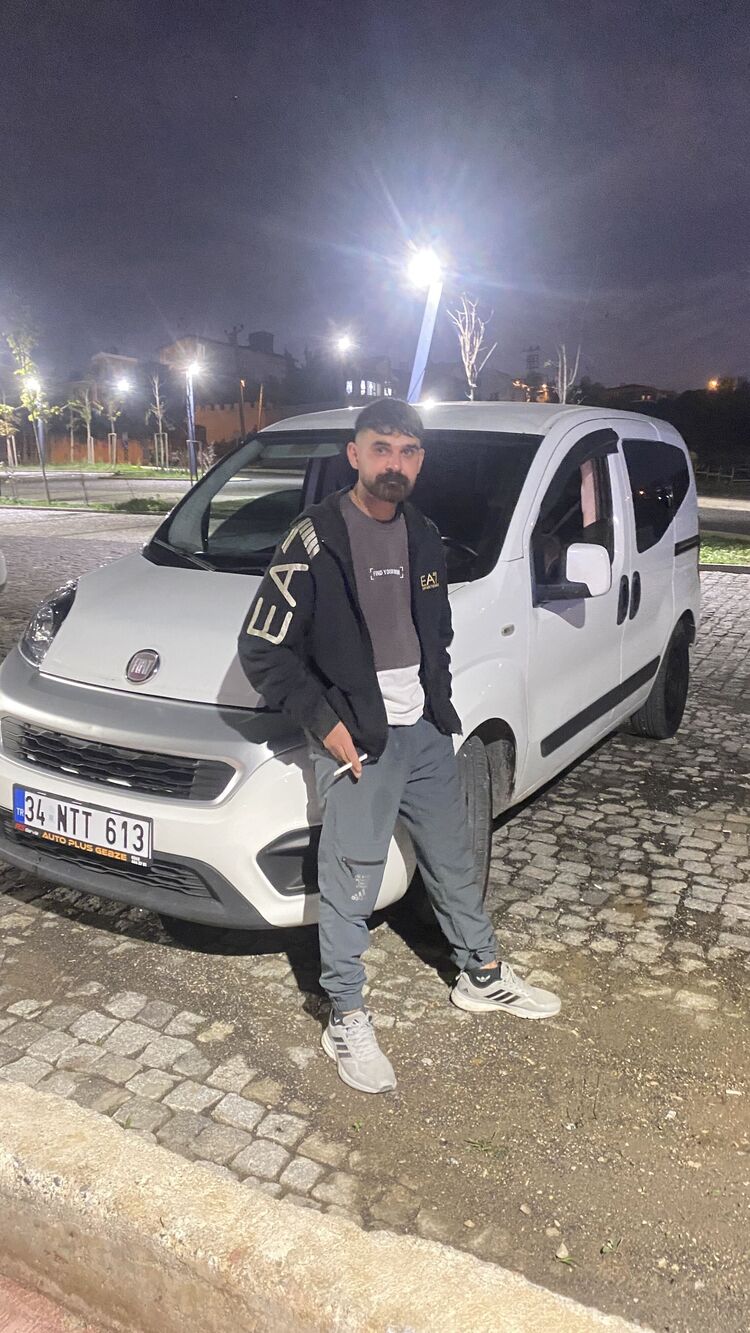  54293915  Faruk, 28 ,    