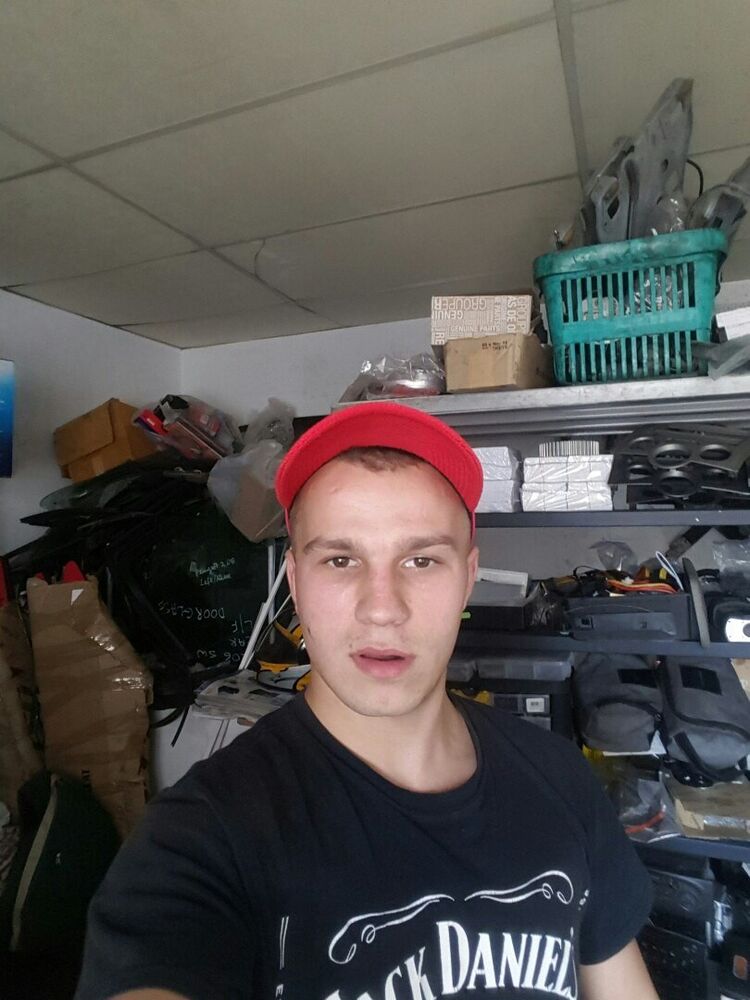  9814305  Poshlavoda, 30 ,    