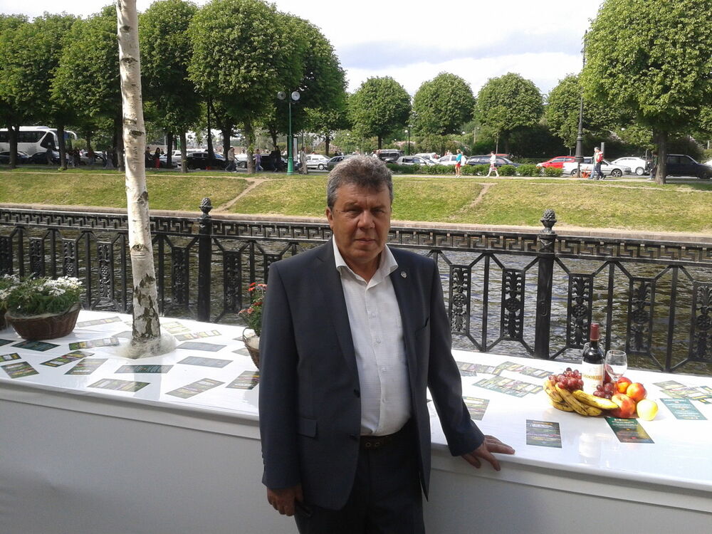 ���� 4838935 ������� ����, 67 ���, ���� ���������� � �����-����������