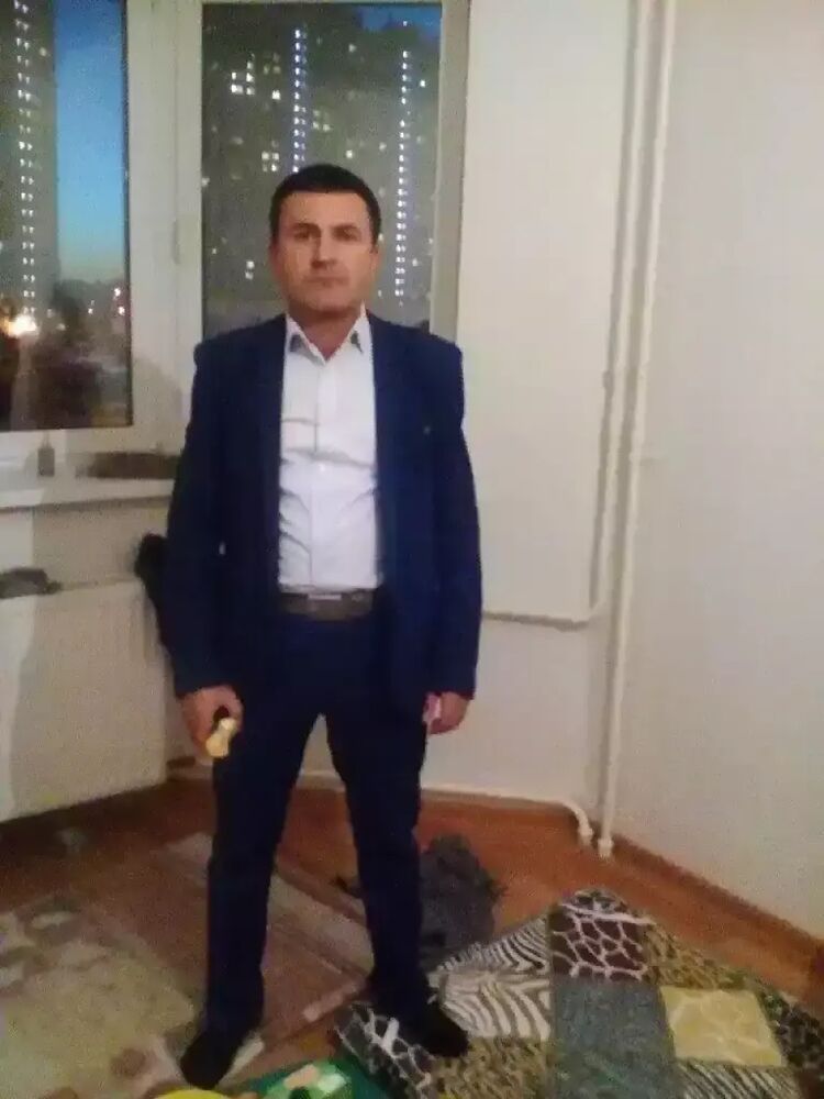  ,   Farid, 39 ,   ,   