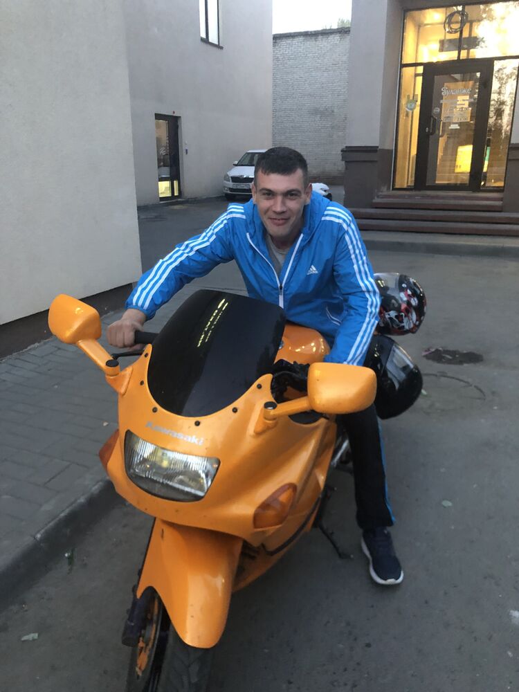  31498405  , 40 ,    
