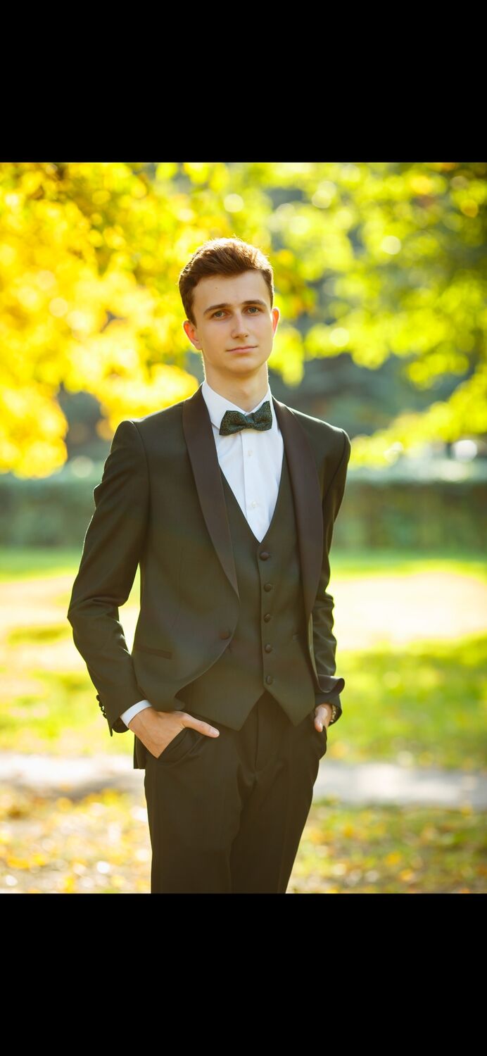  27071355  , 22 ,    -