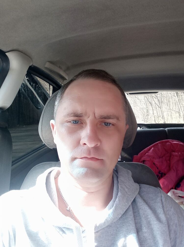  19481695  , 42 ,    