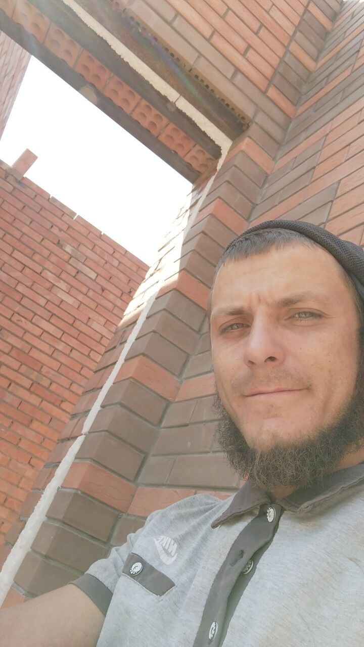  47717025  , 28 ,    
