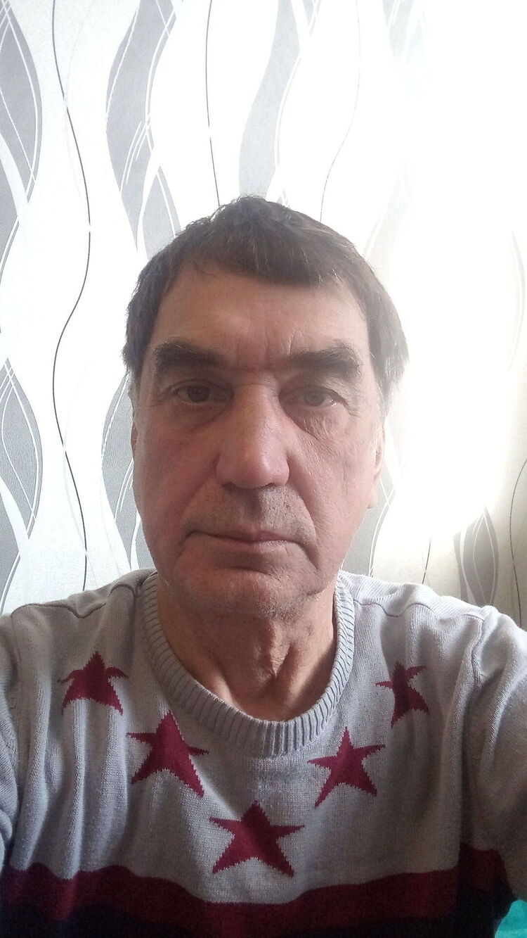  31812985  , 70 ,    