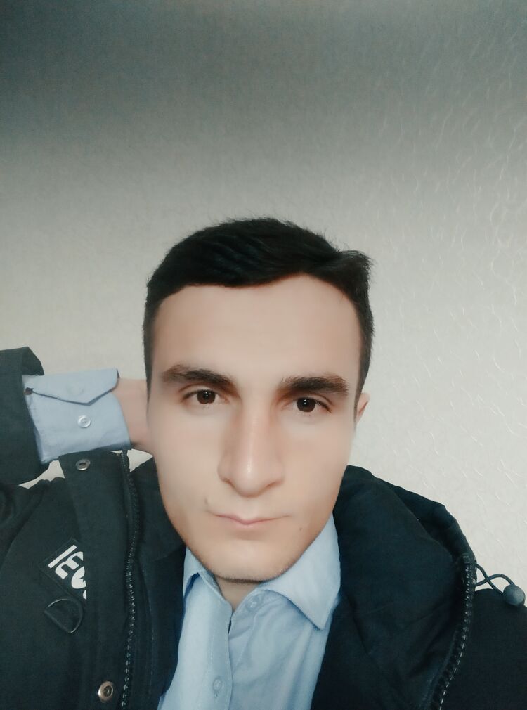  37740565  SAAD, 24 ,    