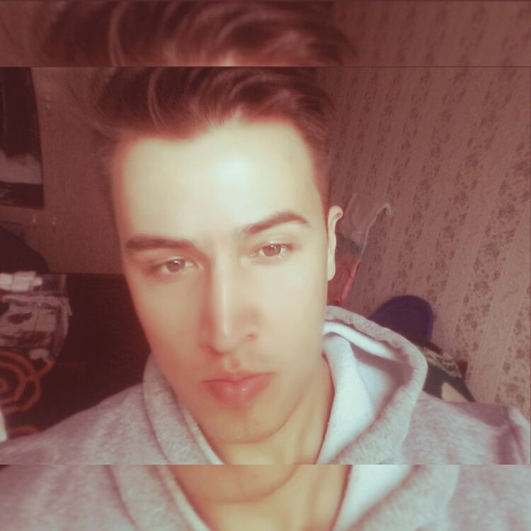  ,   Rustam, 32 ,   ,   , c 
