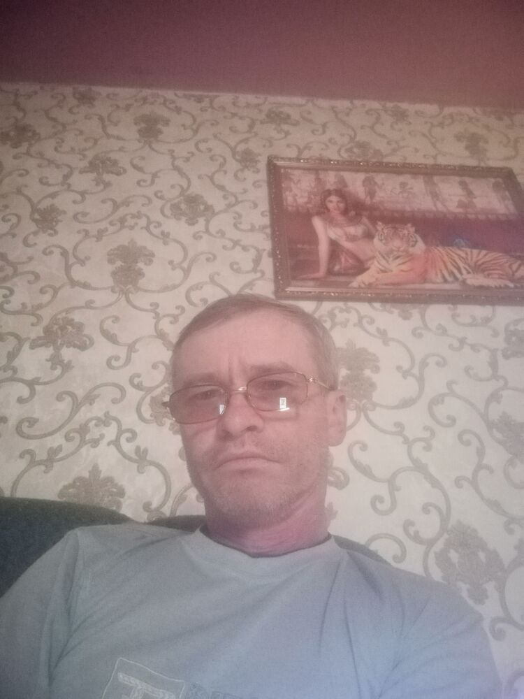  28590475  , 51 ,    