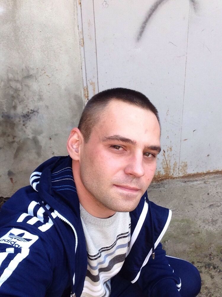 ���� 23552305 ������� Artem, 32 ����, ���� ���������� � �������� ������