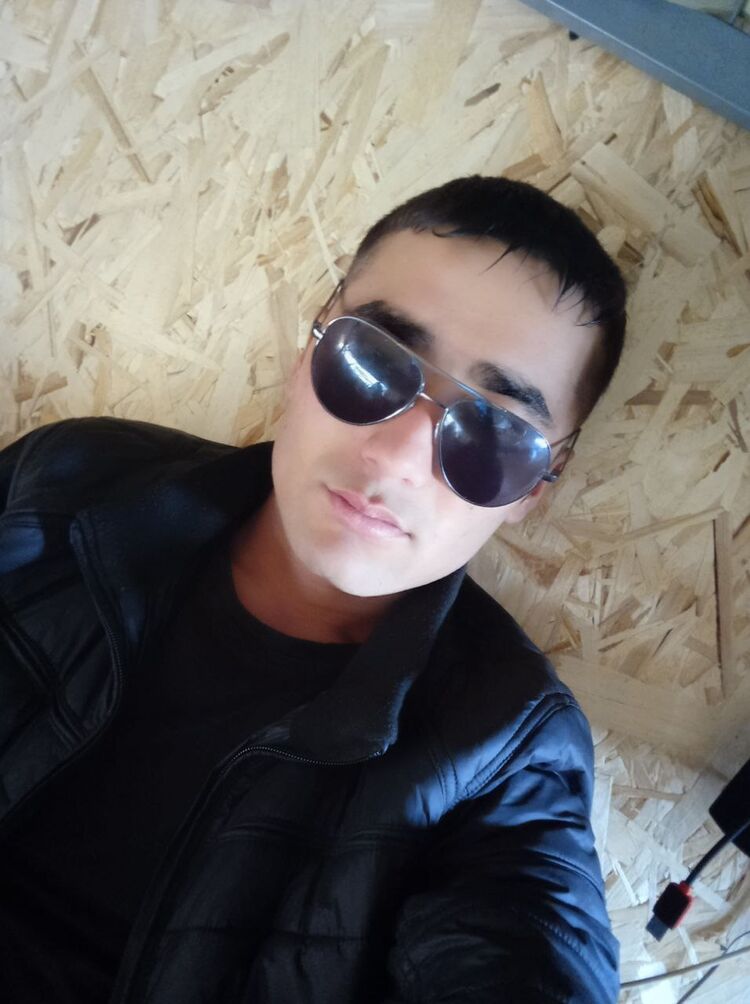 ���� 43371145 ����� ��������, 21 ���, ���� ���������� � �������