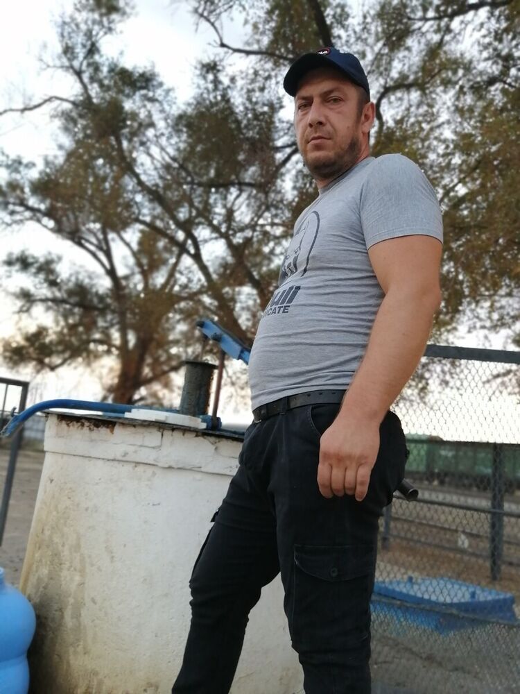  20204785  , 40 ,    