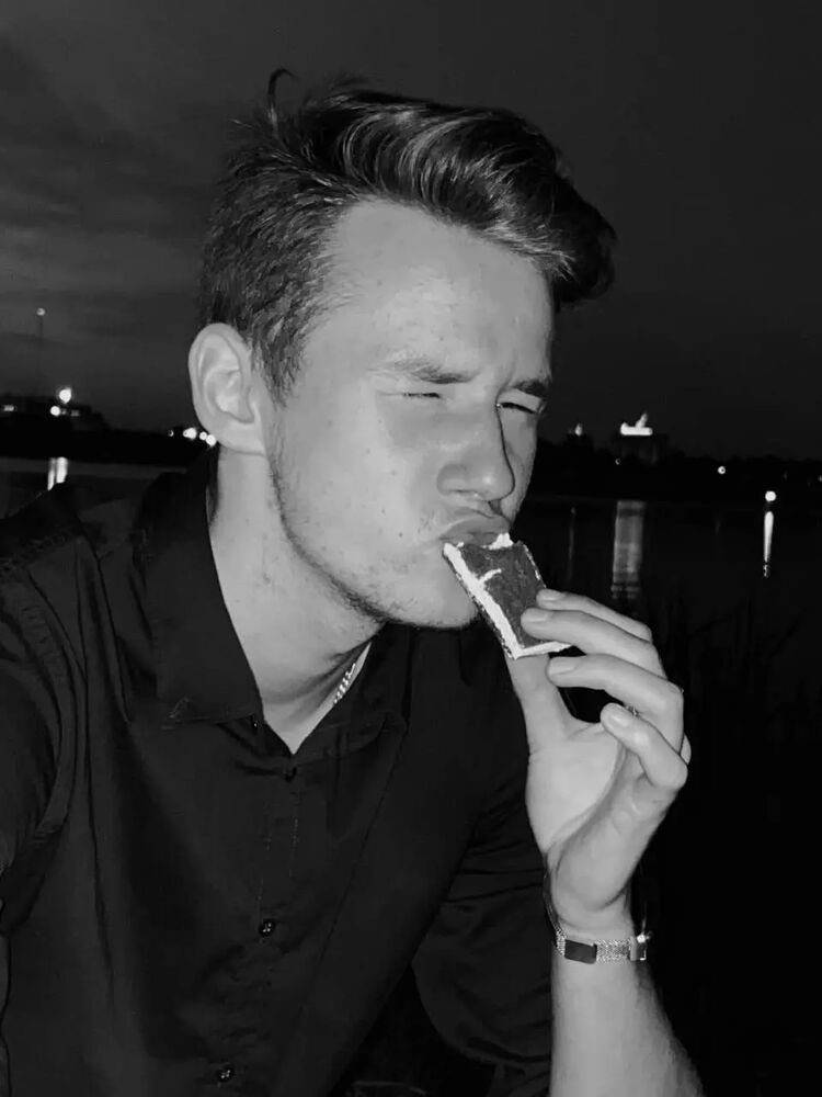 ���� 40185255 ����� �������, 21 ���, ���� ���������� � �����-����������