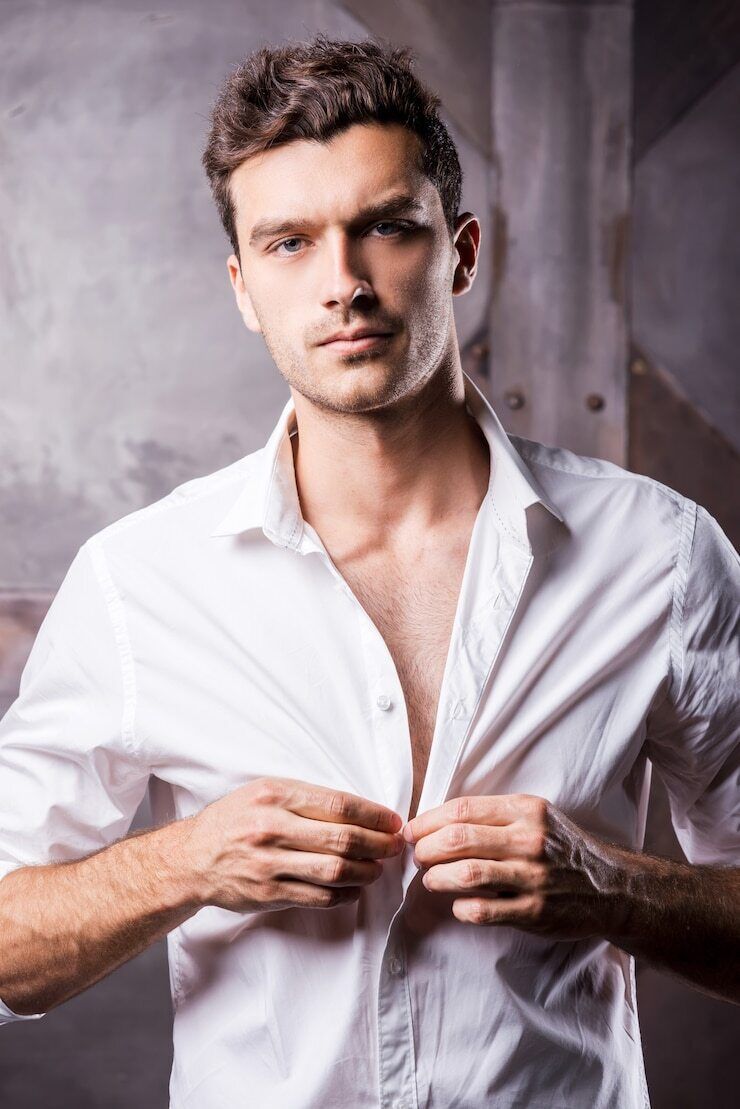  -,   Leon, 30 ,   