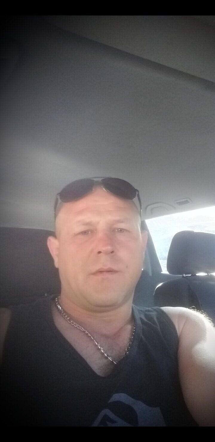  48100875  , 40 ,    