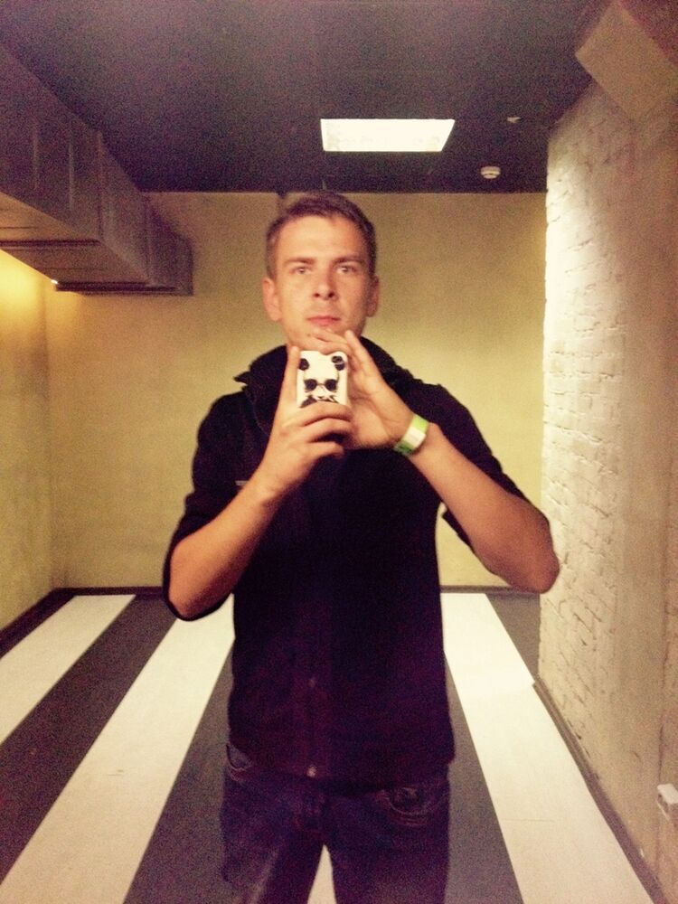 ���� 42422805 ������� ������, 33 ����, ���� ���������� � �����