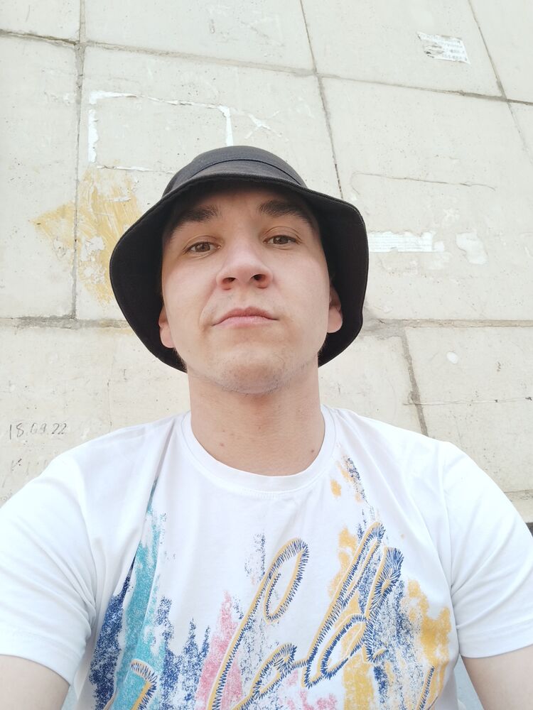  40084635  , 27 ,    