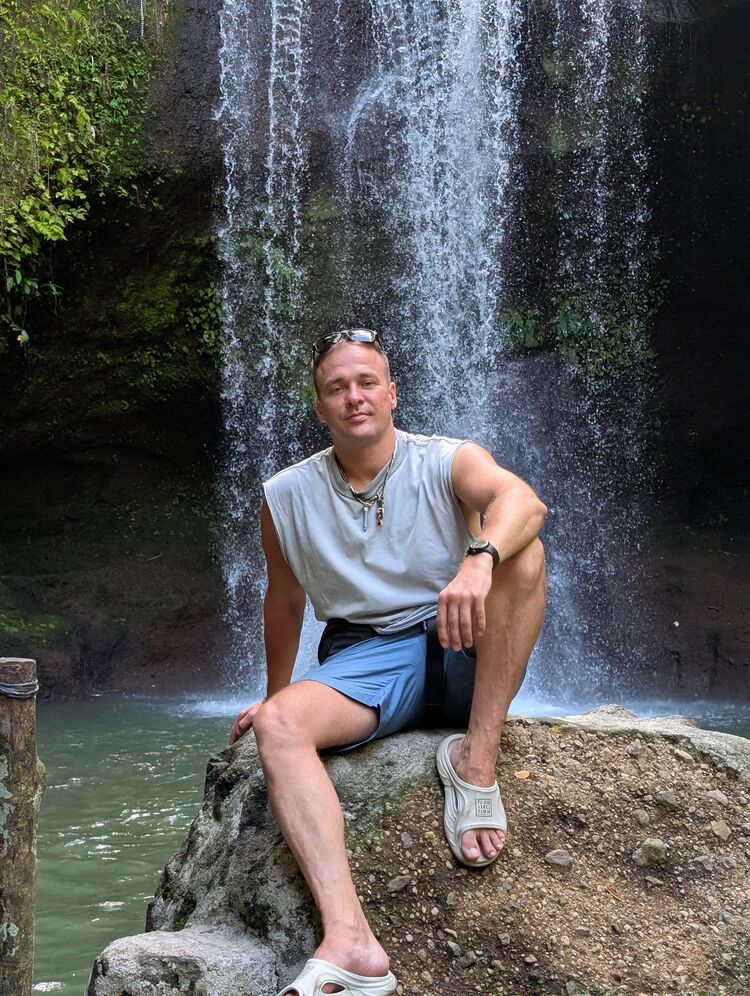  Denpasar,   , 40 ,   ,   
