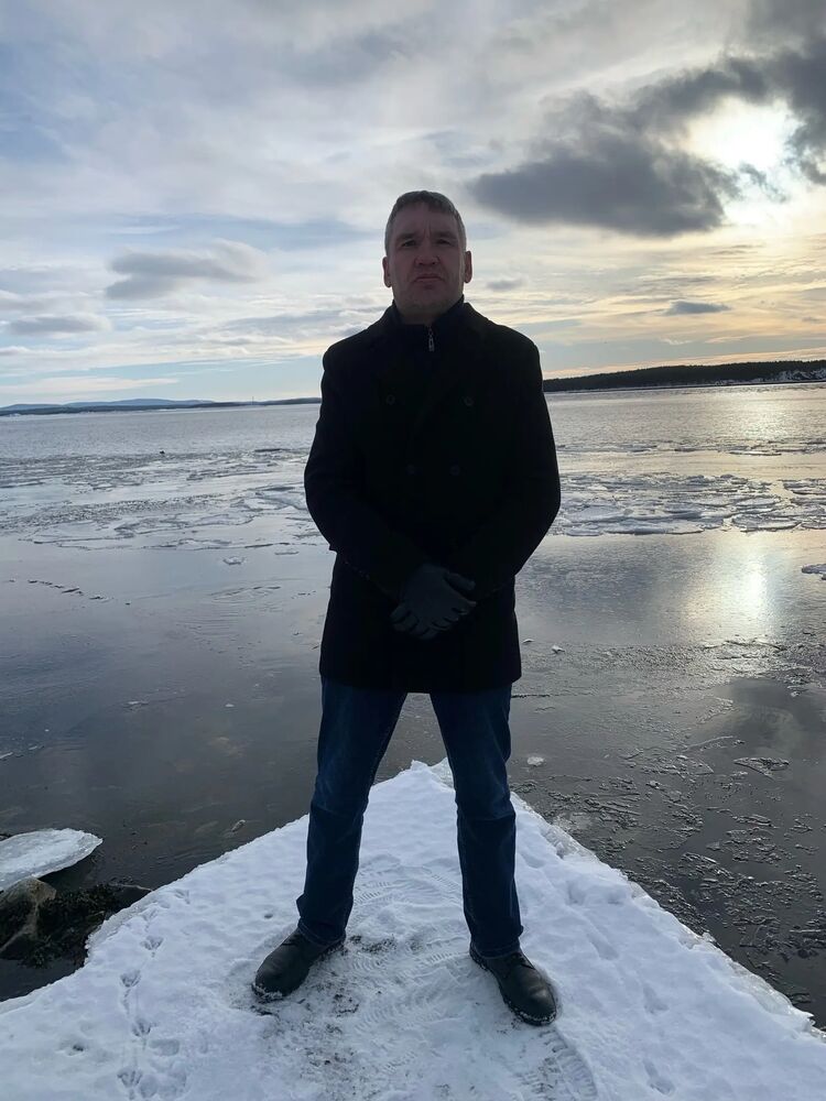  ,   Vadim, 44 ,   , 