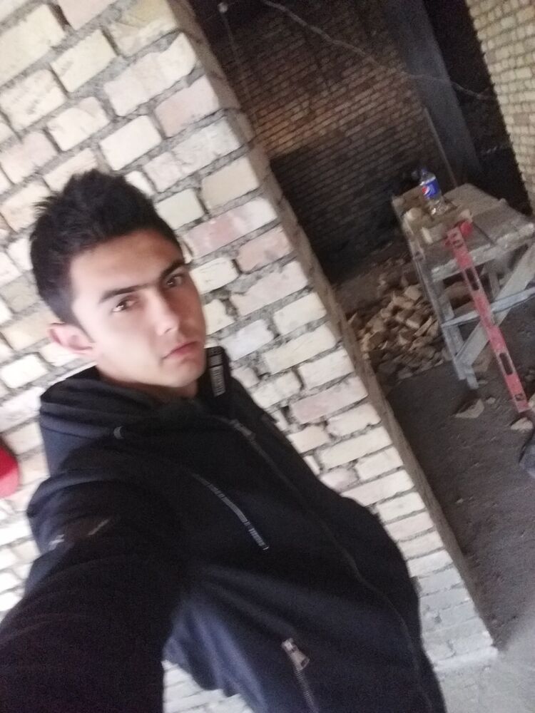  13787425  , 31 ,    