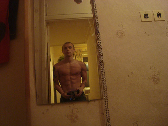  8612055  Aleksei, 36 ,    