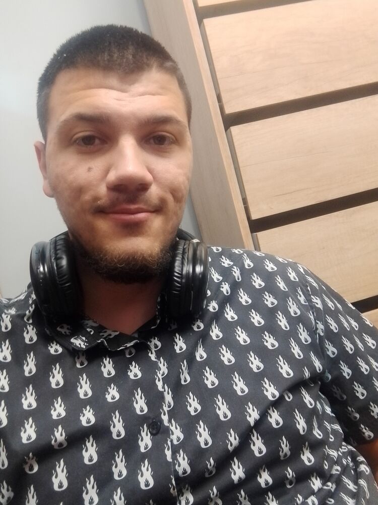  ,   Vladimir, 21 ,   ,   , c 