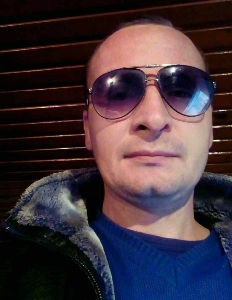 ,   Istvan, 43 ,   ,   , c 