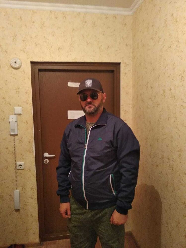  13422775  , 49 ,    