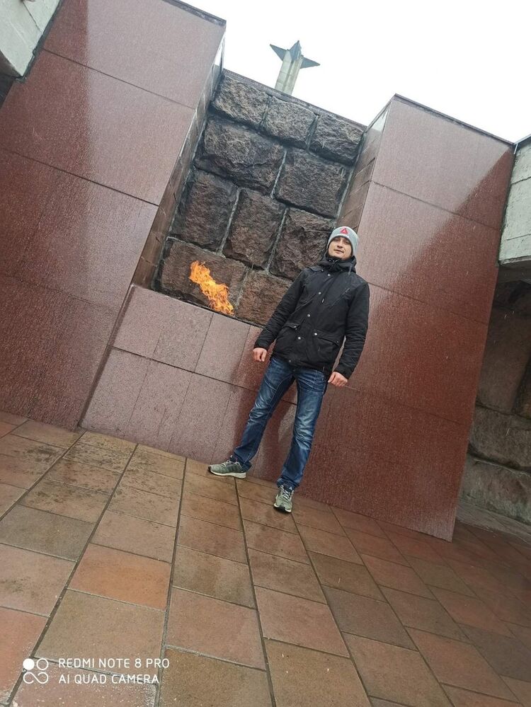 ���� 19696295 ������� ����, 37 ���, ���� ���������� � �����