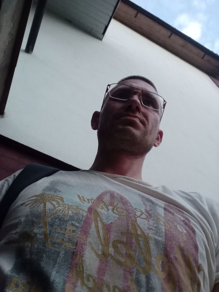  37954225  , 36 ,    