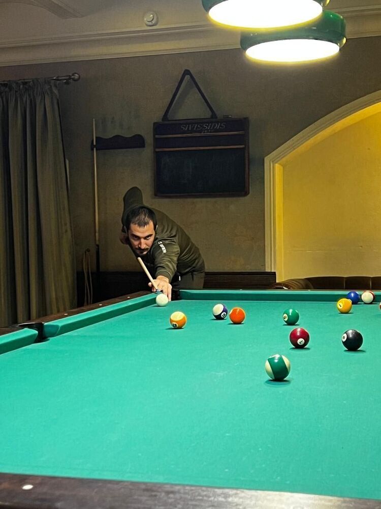 ,   Mikael, 36 ,   