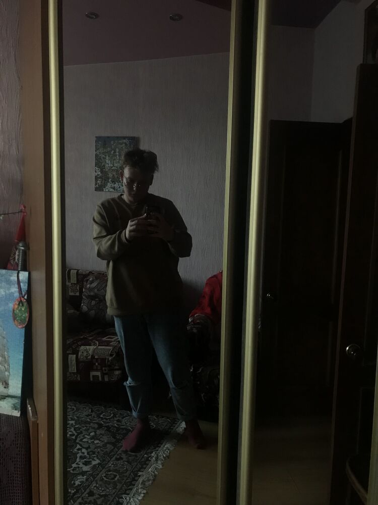  37442615  , 19 ,    