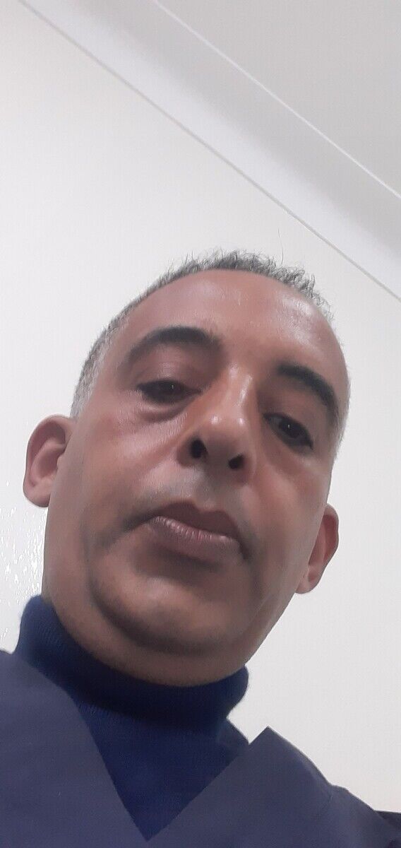  21509885   , 49 ,    