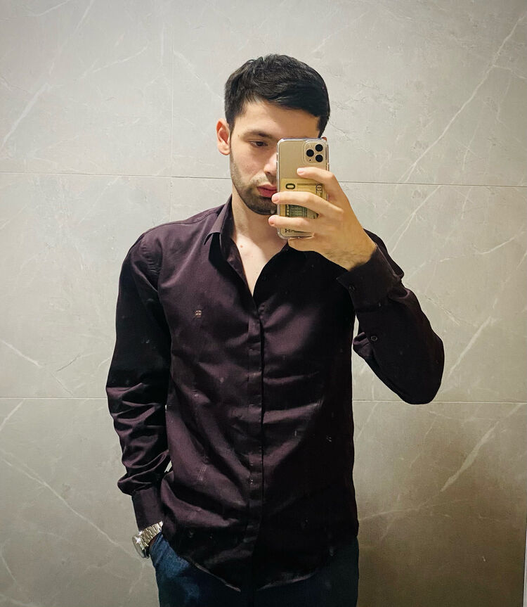  31278075  Abduqodir, 27 ,    