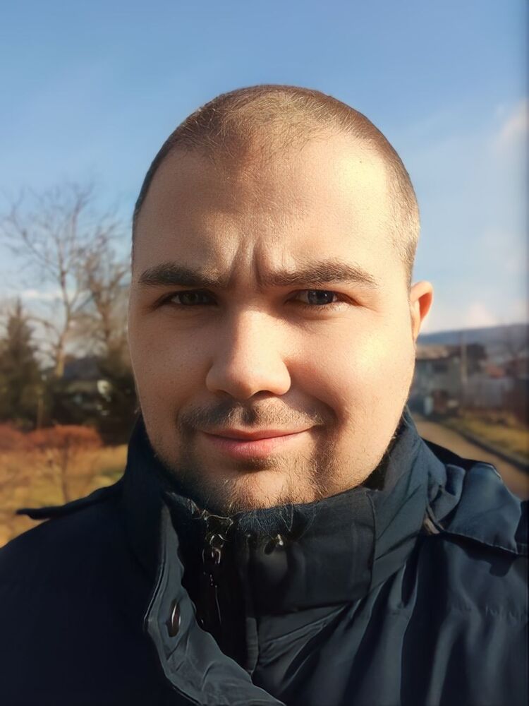  41924945  , 31 ,    