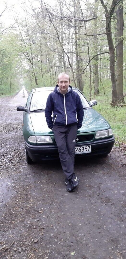  16862325  Slavik, 30 ,    