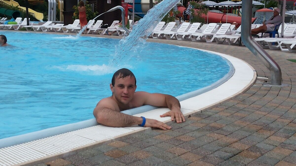  5340075  DrVatson, 35 ,    --