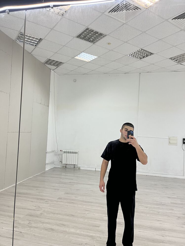  48500795  , 22 ,    