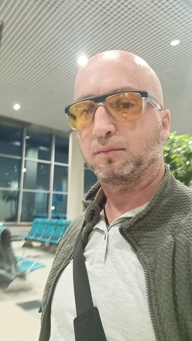  50944795  , 42 ,    