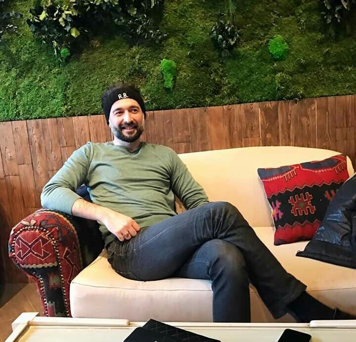  18618415  Michel, 57 ,    