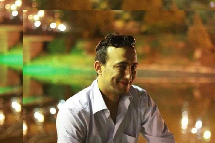  49223985  DOGAN, 43 ,    