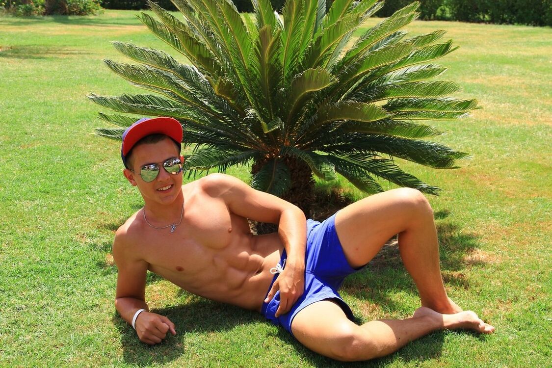  4904675  Valentin, 30 ,    --